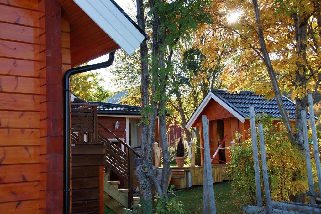 Aaroybukt Guesthouse Aroybukta Exterior photo